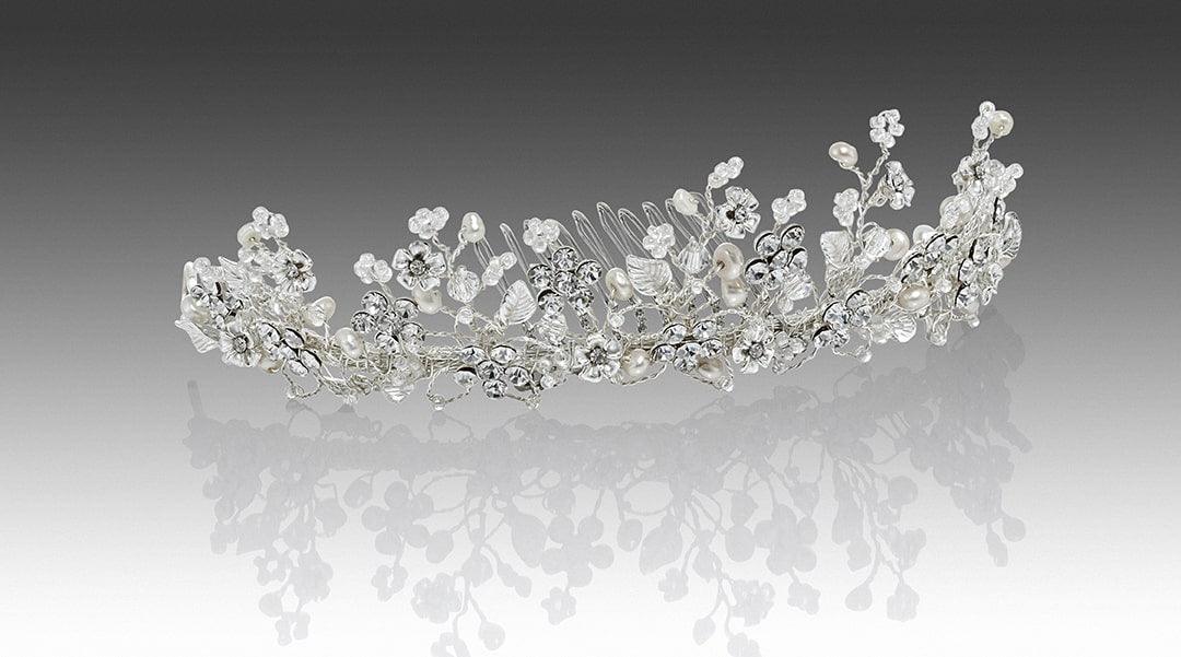 Anja's Dream - Anja's Dream Tiara Fresh Water Pearls Floral