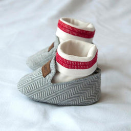 Juddlies Designs® - Juddlies Designs Cottage Collection - Organic Cotton - Little Feet Slippers