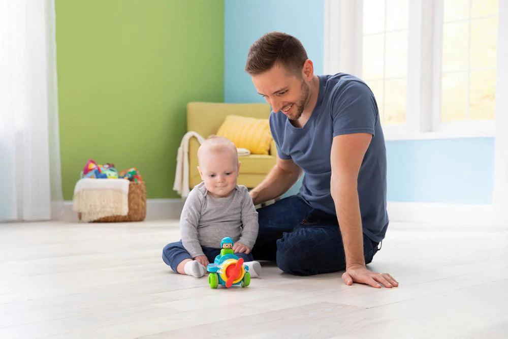 Lamaze® - Lamaze Press & Go