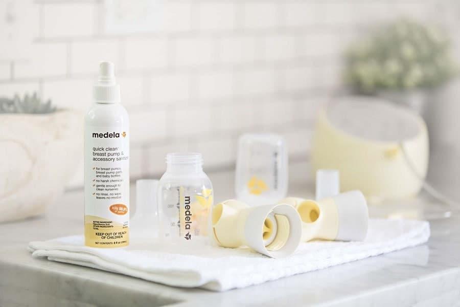 Medela® - Medela Quick Clean Breast Pump Sanitizer Spray - 8oz