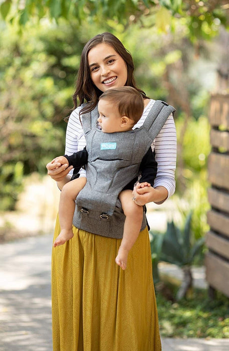 Moby® - Moby Close Enough to Kiss - 2 in-1 Baby Carrier & Hipseat