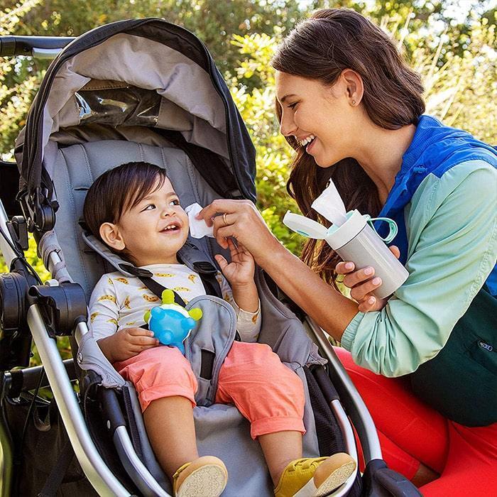 Munchkin® - Munchkin Brica - Clean-to-Go Wipe Dispenser & Wipes - Starter Pack