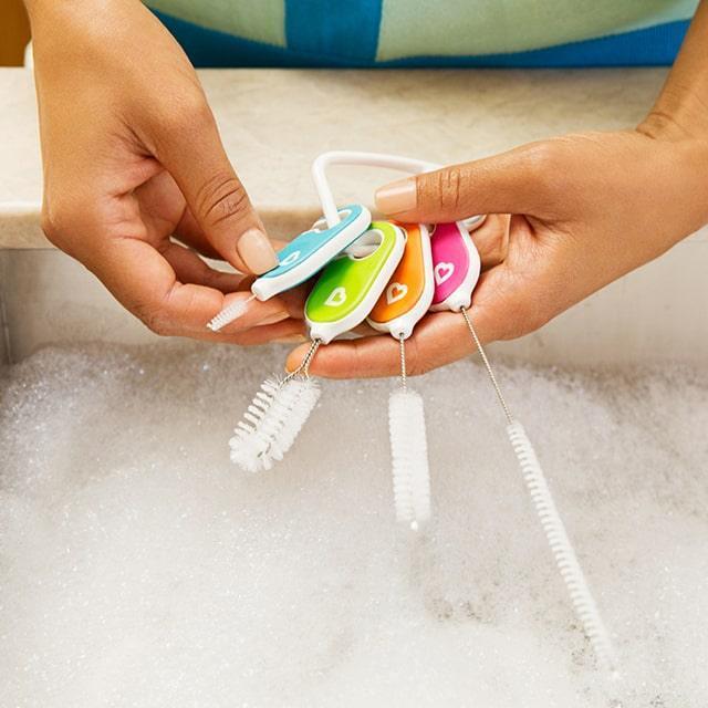 Munchkin® - Munchkin Details™ Bottle & Cup Cleaning Brush Set