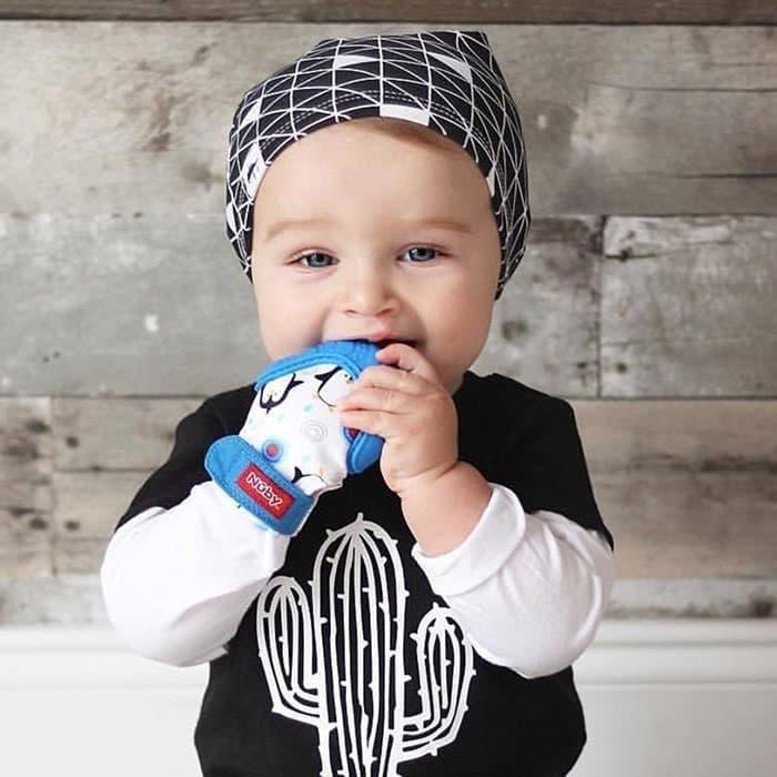 Nuby® - Nuby Happy Hands Soothing Teething Mitten