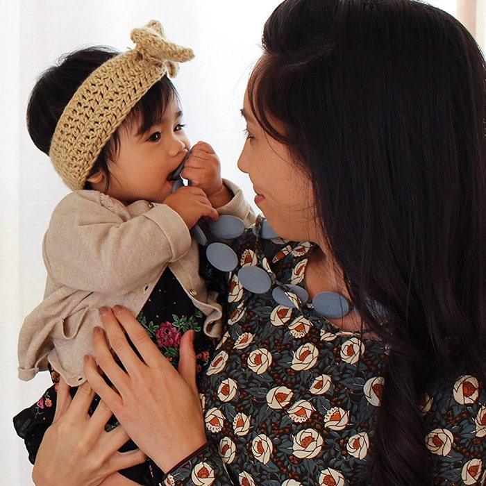 Nuby® - Nuby Teething Trends - Oval Beads Teething Necklace - Grey