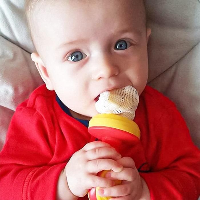 Nuby® - Nuby The Nibbler Feeder with Protection Cover - (1 Pack)