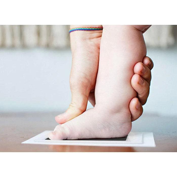 Pearhead® - Pearhead Babyprints Holiday Photo or Print Ornament "Baby's 1st Christmas"