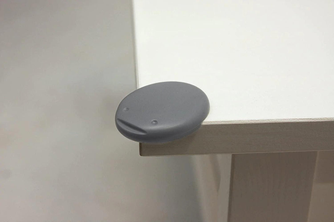 Qdos® - Qdos StayPut Corner Cushion 8pk - Grey