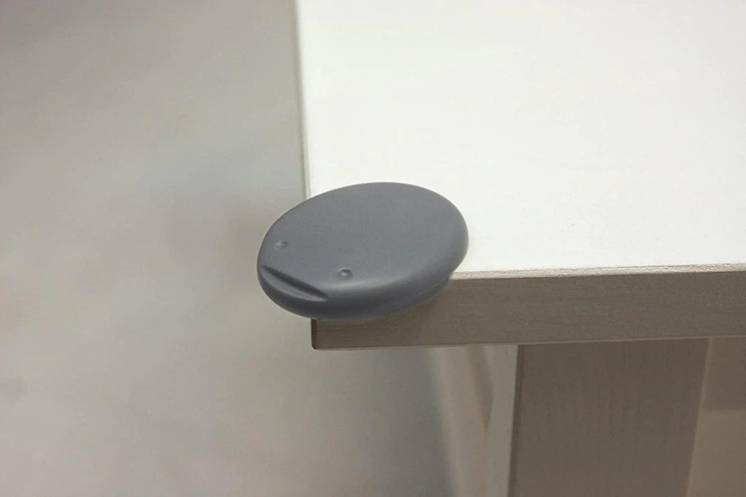 Qdos® - Qdos StayPut Corner Cushion 8pk - Grey