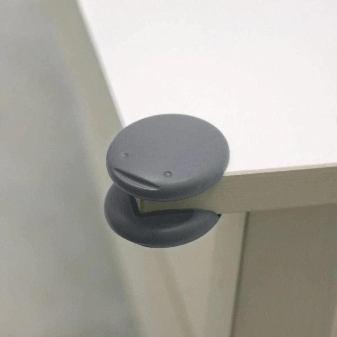 Qdos® - Qdos StayPut Corner Cushion 8pk - Grey