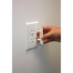 Qdos® - Qdos StayPut Double Outlet Plug - 6 Pack