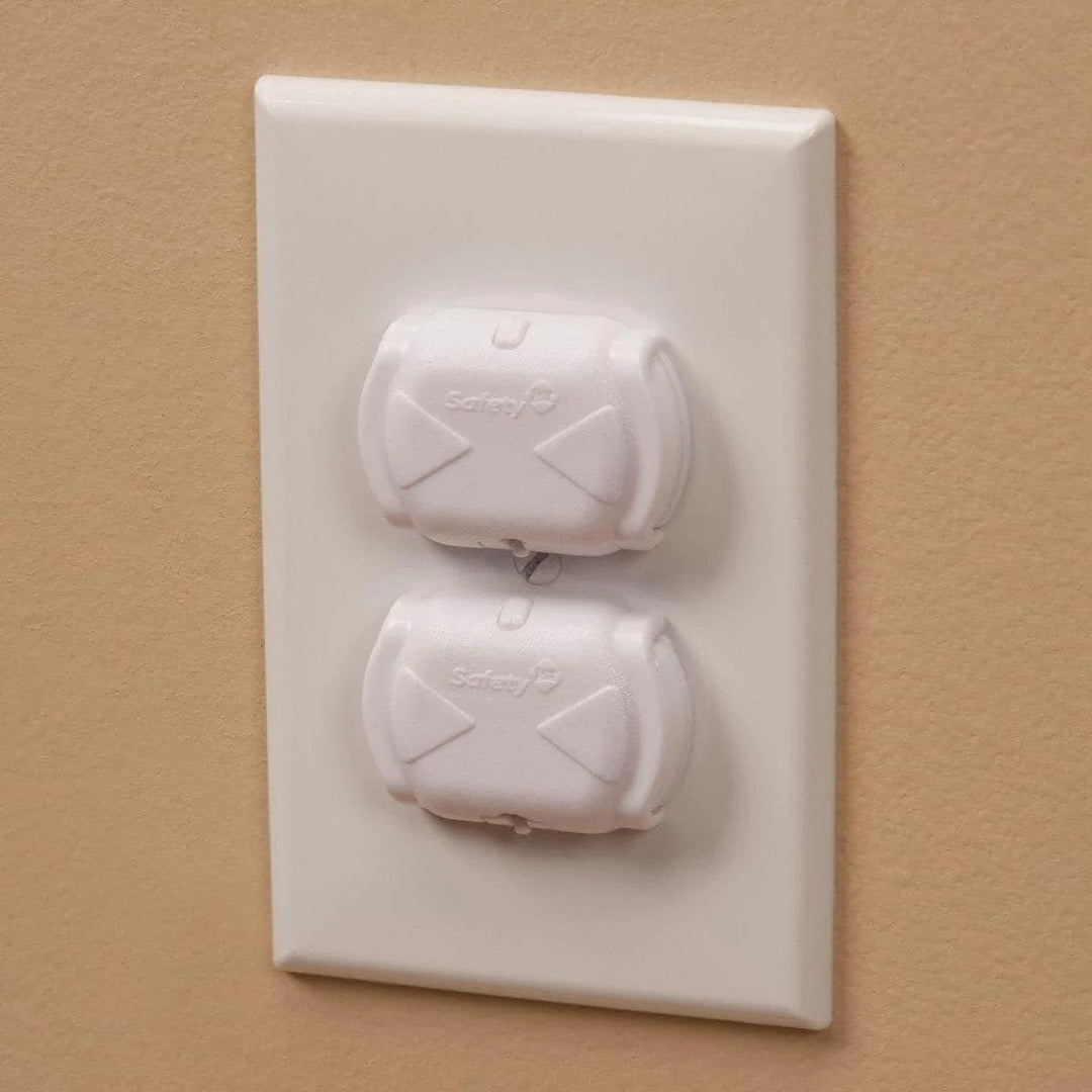 Safety 1st® - Safety 1st® Deluxe Press-Fit Plug Protectors (8 Pack)