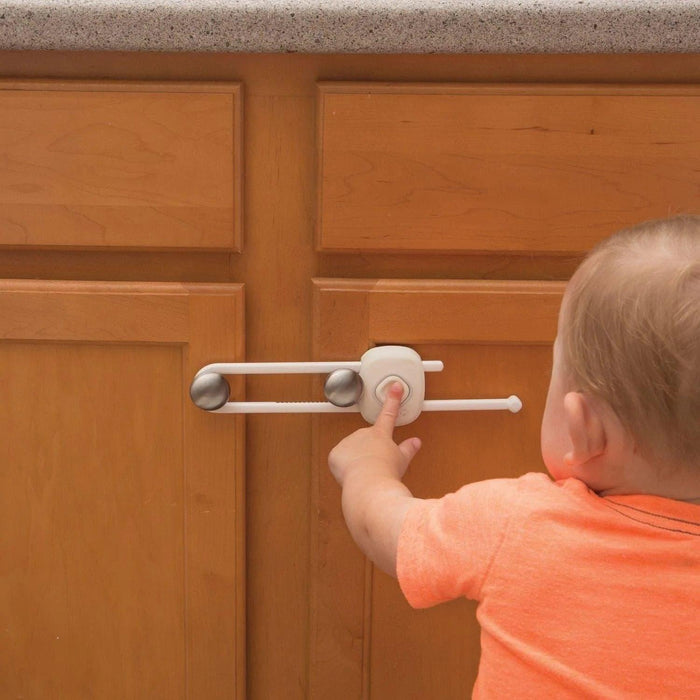 Safety 1st® - Safety 1st® Outsmart Slide Lock with Decoy Button