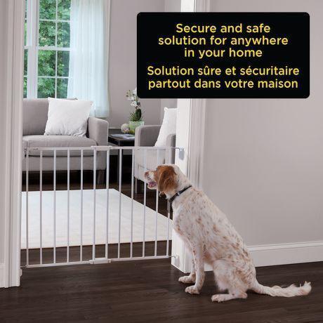 Safety 1st® - Safety 1st Top of Stairs Expanding Metal Gate