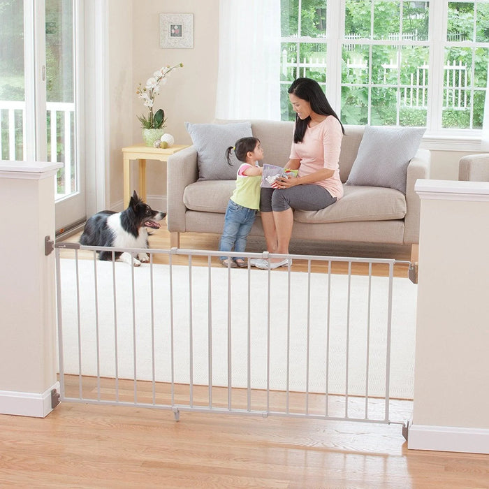 Safety 1st® - Safety 1st Wide and Sturdy Sliding Gate