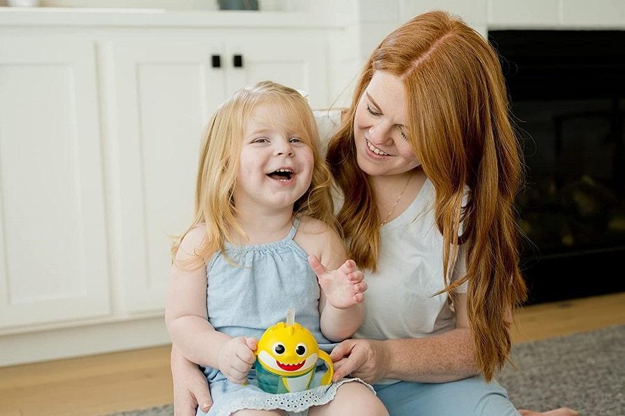 The First Years® - The First Years - Baby Shark Staw Trainer Cup 7oz/207ml